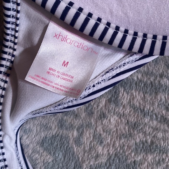 Beautiful Medium Navy Blue and White Xhilaration Two Piece Bikini Set - Picture 8 of 9